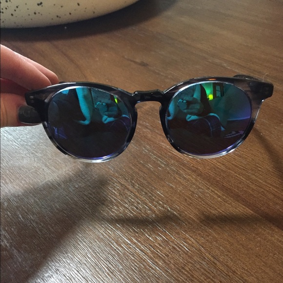 Diff Eyewear Accessories - DIFF Sunglasses Diff Eyewear Accessories - DIFF Sunglasses
